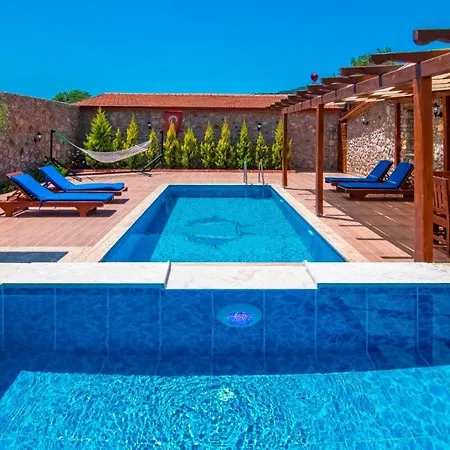 Villa Secluded Private Pool & Jacuzzi In Kayakoey, Fethiye