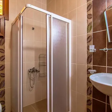 Secluded Private Pool & Jacuzzi In Kayakoey, Фетхие