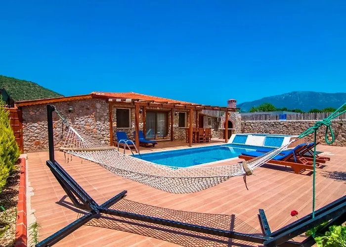 Secluded Private Pool & Jacuzzi In Kayakoey, Фетхие