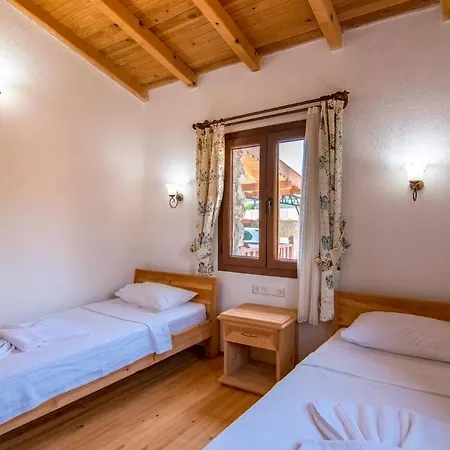 Secluded Private Pool & Jacuzzi In Kayakoey, Villa Fethiye