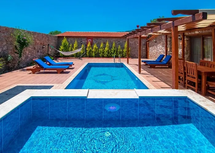 Villa Secluded Private Pool & Jacuzzi In Kayakoey, Fethiye