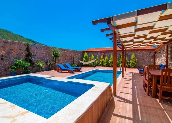 Secluded Private Pool & Jacuzzi In Kayakoey, Fethiye