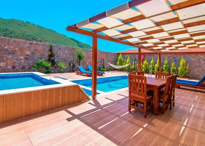 Villa Secluded Private Pool&jacuzzi In Kayaköy, Fethiye